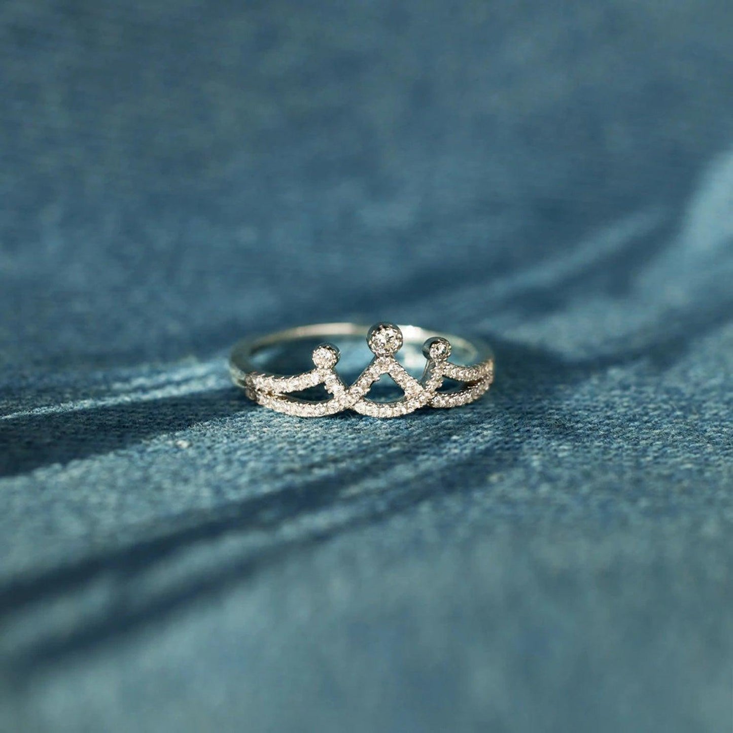 Crown Shape Inlaid Zircon 925 Sterling Silver Ring Carauana Store