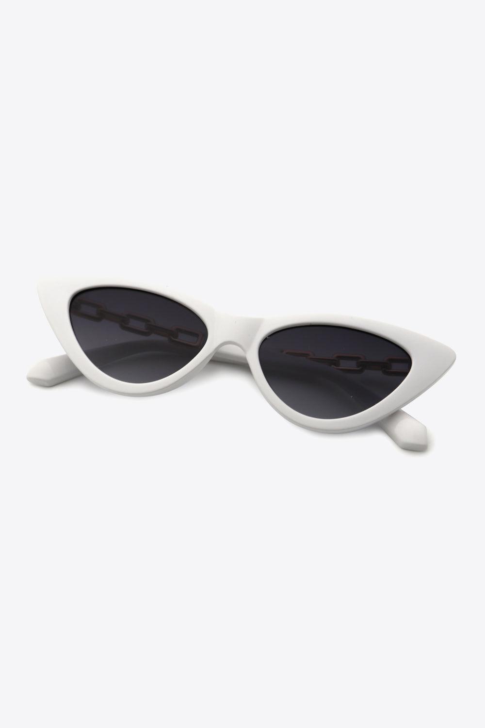 Chain Detail Cat-Eye Sunglasses Carauana Store