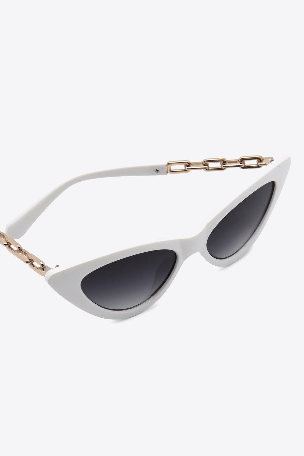Chain Detail Cat-Eye Sunglasses Carauana Store