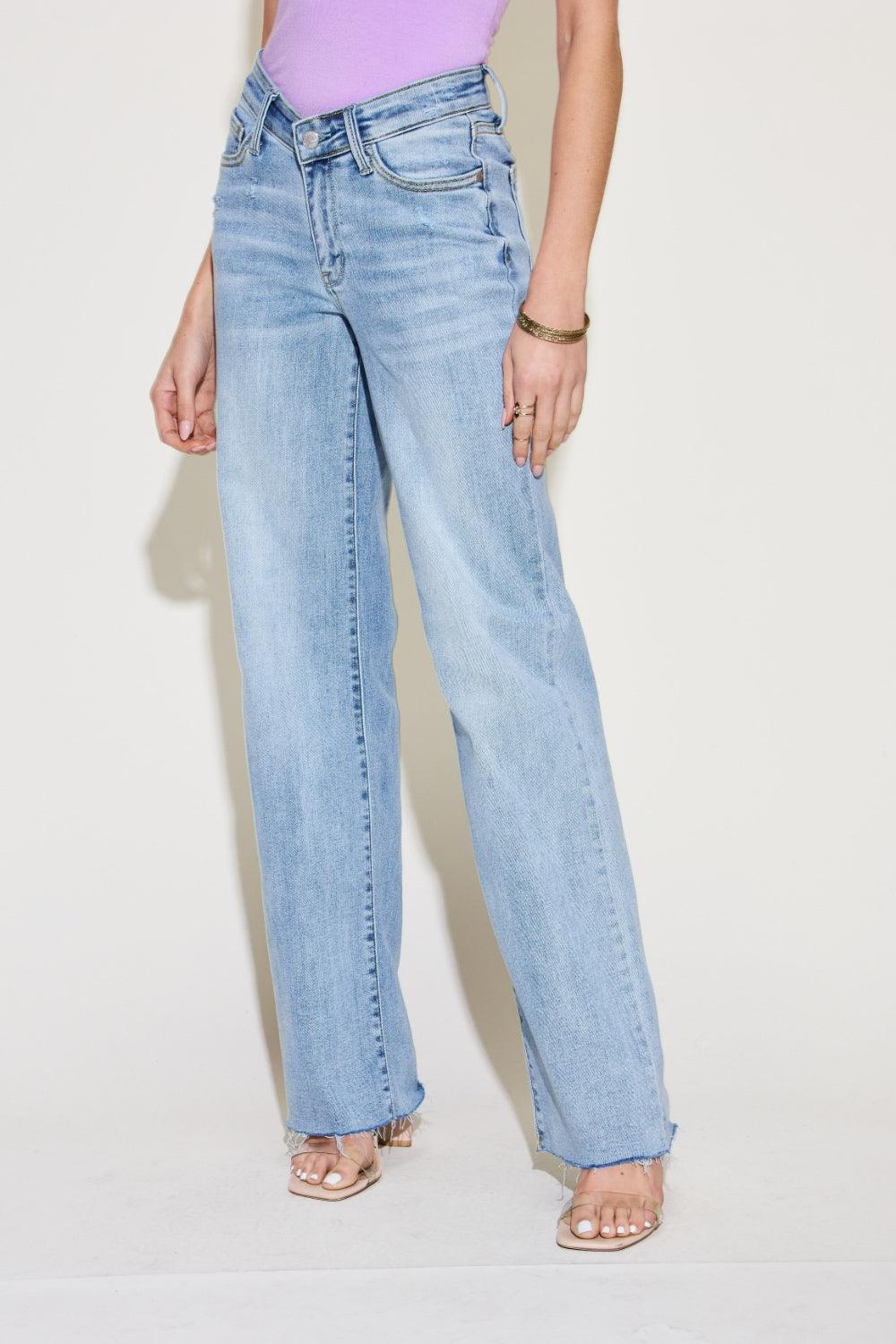 Judy Blue Full Size V Front Waistband Straight Jeans Carauana Store