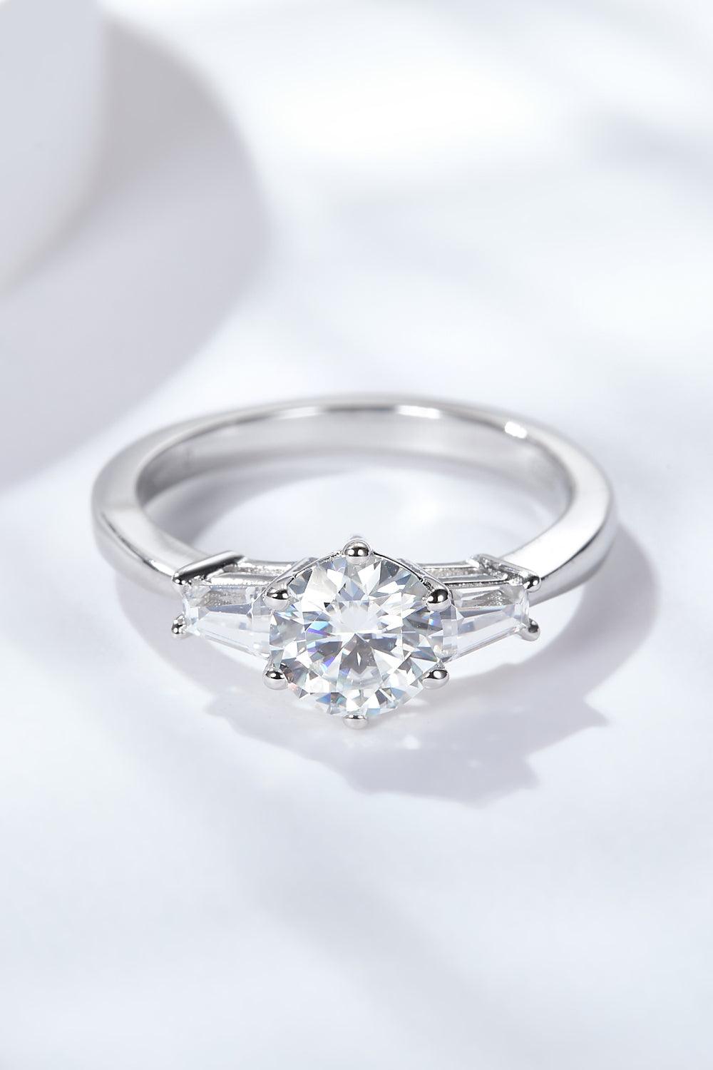 Loyal Love 1 Carat Moissanite Platinum-Plated Ring Carauana Store