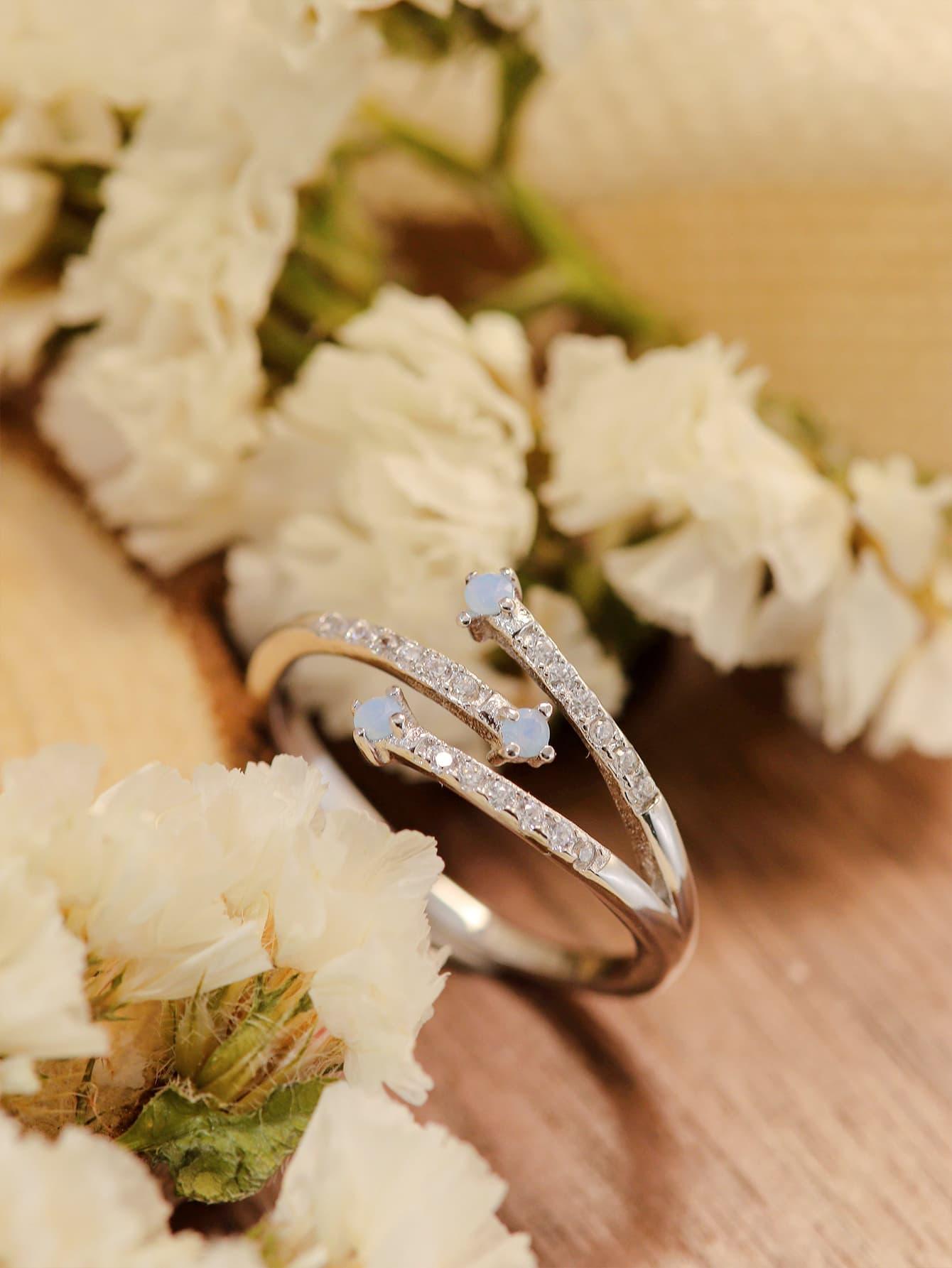 Moonstone Platinum-Plated Ring Carauana Store