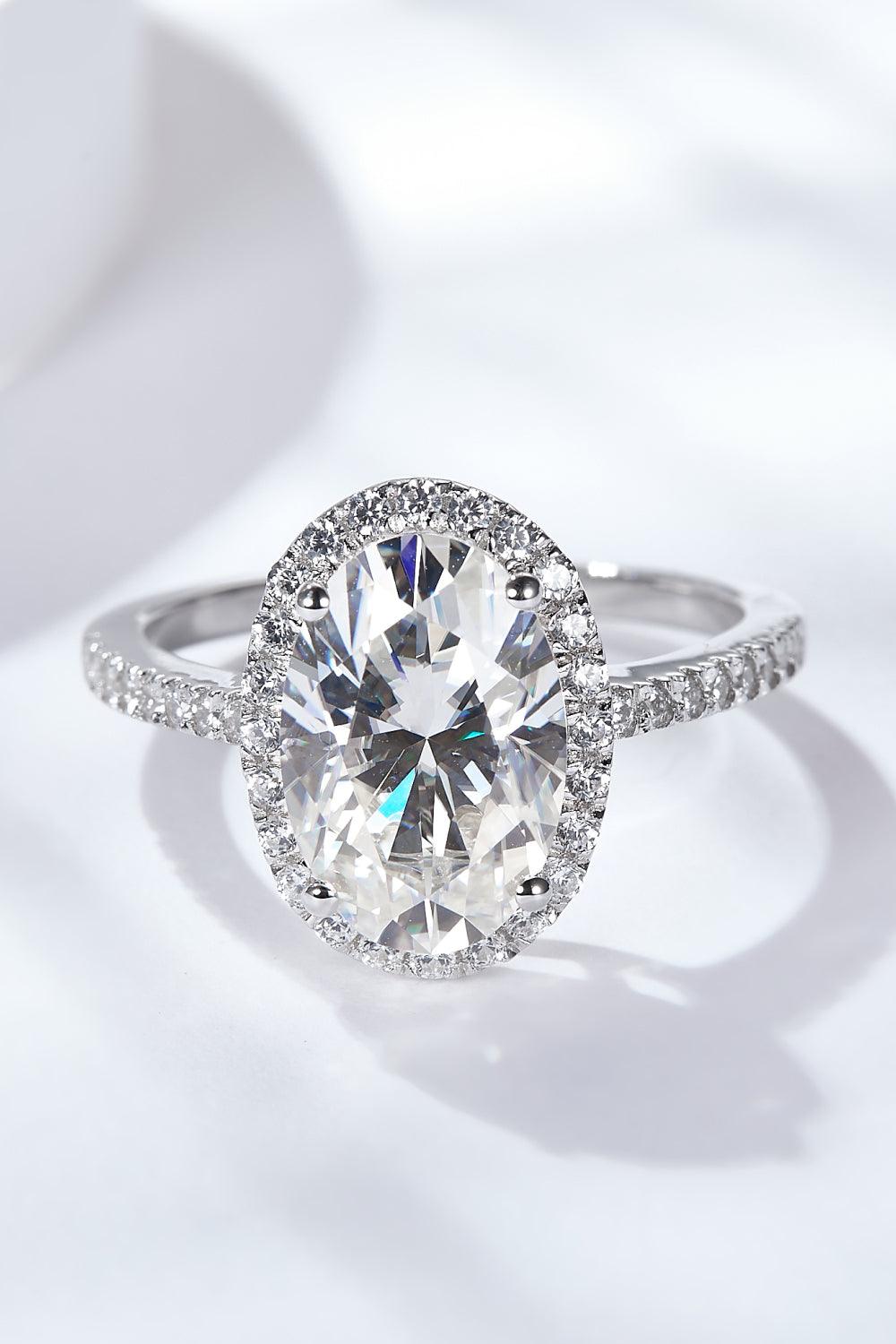 4.5 Carat Moissanite Halo Ring CaRaUaNa Fashion