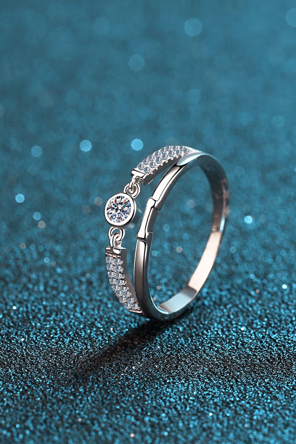 Moissanite Cutout Rhodium-Plated Ring Carauana Store