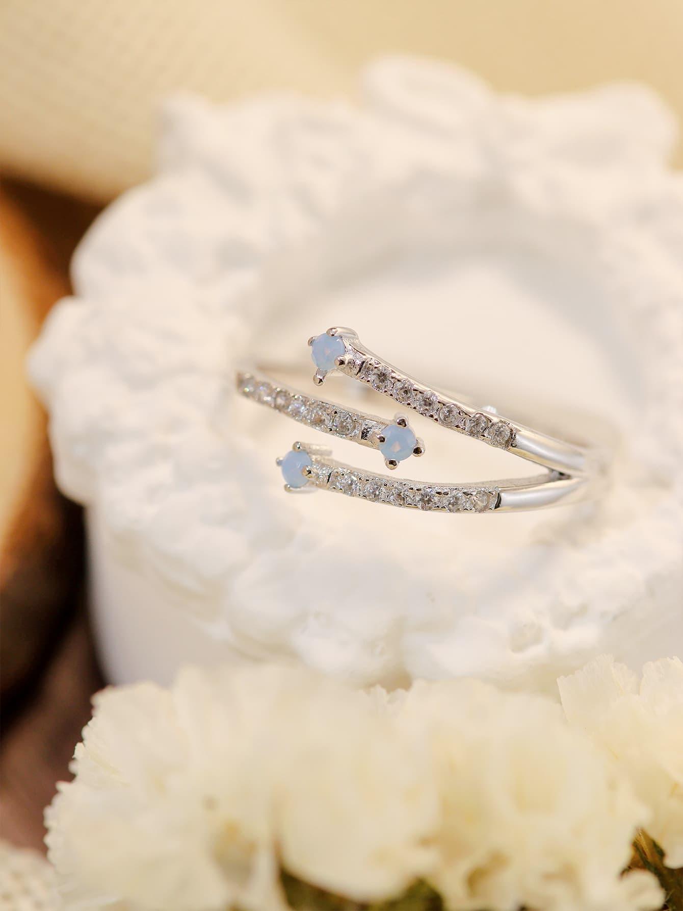 Moonstone Platinum-Plated Ring Carauana Store