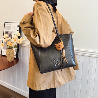 Large Capacity Retro Casual Shoulder Bag