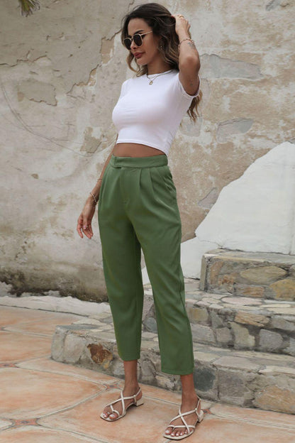 Straight Leg Cropped Pants with Pockets Carauana Store