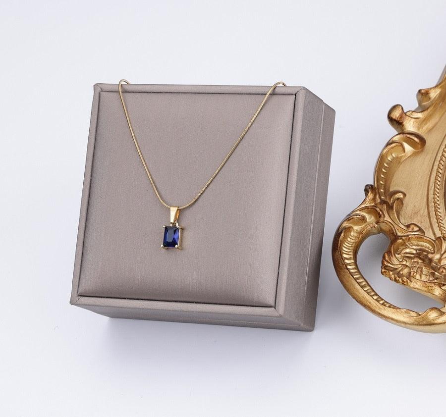 Vintage Rust Steel Zircon Necklace Flat Snake Bone Chain Blade Chain Square Emerald Pendant Necklace Women Carauana Store