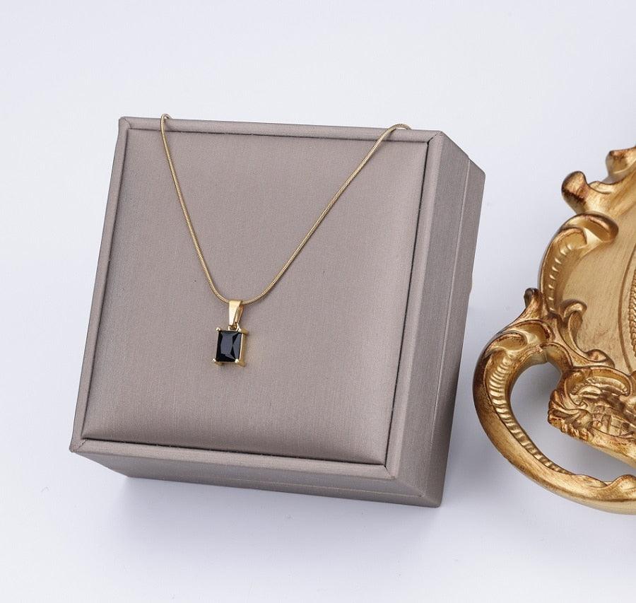 Vintage Rust Steel Zircon Necklace Flat Snake Bone Chain Blade Chain Square Emerald Pendant Necklace Women Carauana Store