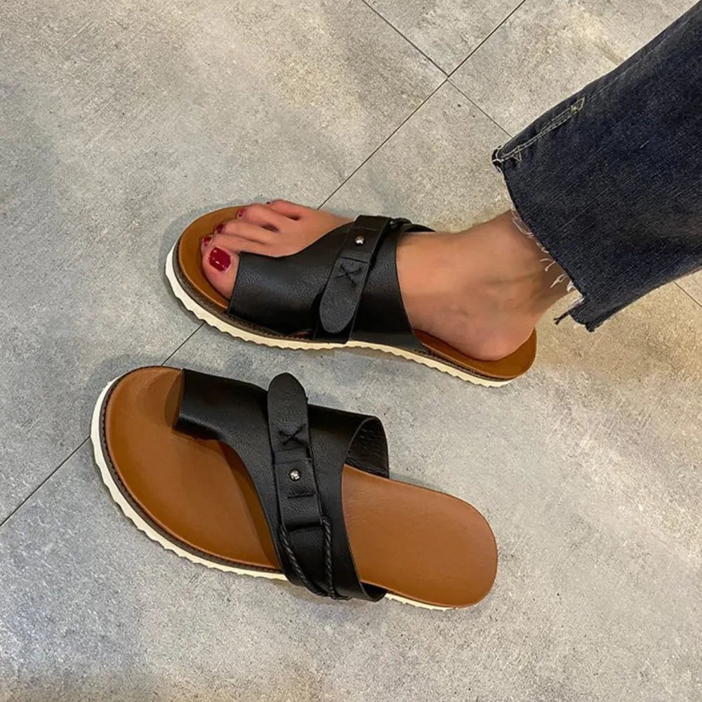 Toe Loop PU Leather Flat Sandals Carauana Store