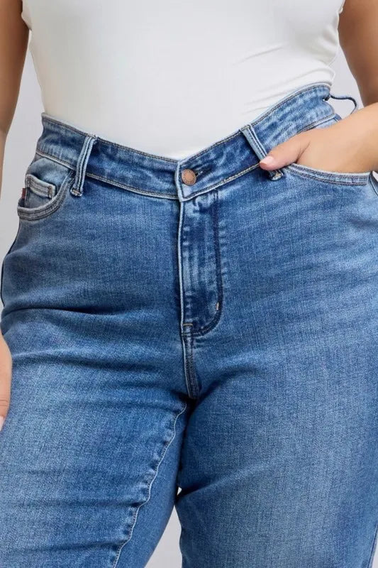 Judy Blue Full Size High Waist V-Front Vintage Wash Straight Jeans Plus Size Carauana Store